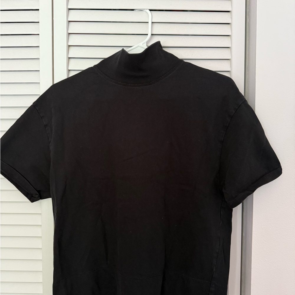 Zara Elegant Black Ribbed Turtleneck